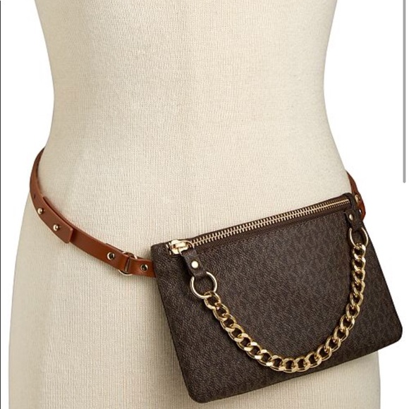 Michael Kors Handbags - Preowned Michael Kors waist pouch